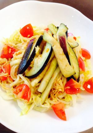 生姜トマトで野菜たっぷり！ヘルシー冷麺-レシピのメイン写真