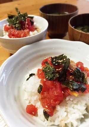朝ごはんにトマト丼ૢ(๑’ω’๑)-レシピのメイン写真