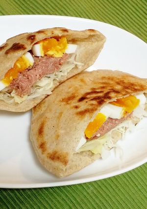 ぷっくり♡全粒粉たっぷり香ばしピタパン♪-レシピのメイン写真