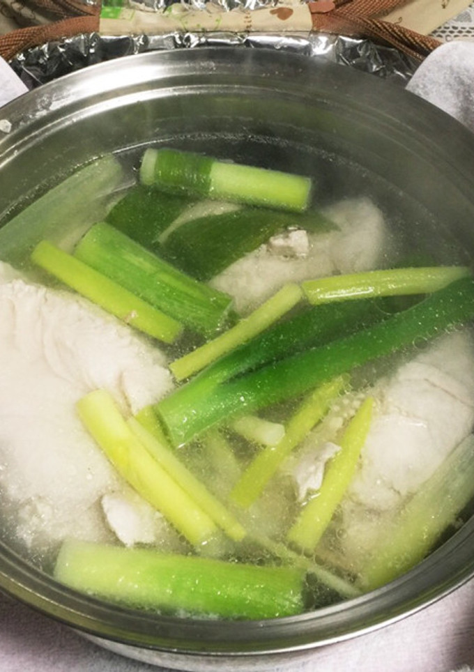 寝てる間にしっとり茹で鶏！スープも旨し！-レシピのメイン写真