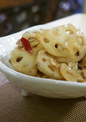 大人の総菜◎蓮根のキンピラ生姜入り-レシピのメイン写真