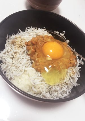 しらすと納豆と卵丼-レシピのメイン写真