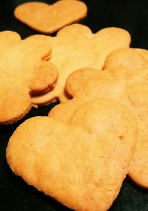 本当は内緒！絶対喜ばれる型抜きクッキー-レシピのメイン写真