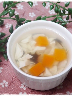 離乳食完了期 豆腐と人参としめじの味噌汁-レシピのメイン写真