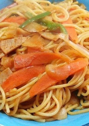 野菜ジュースでナポリタン-レシピのメイン写真
