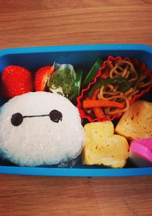 寝坊した朝も超簡単！ベイマックス弁当-レシピのメイン写真