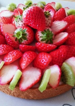 いちごのタルト♪レアチーズで♪鍋で簡単♪-レシピのメイン写真