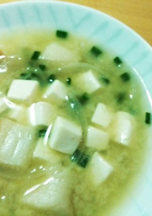 あごだしで!!豆腐とお麩の味噌汁-レシピのメイン写真