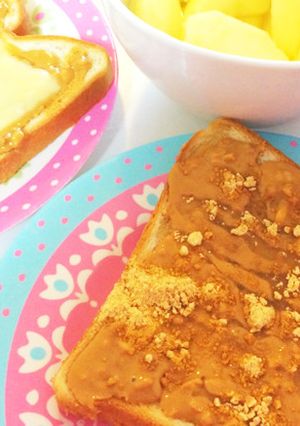 簡単!朝食に!ピーナッツバタートースト*-レシピのメイン写真