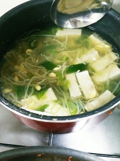 豆腐と豆もやしのスープ(두부콩나물국)-レシピのメイン写真