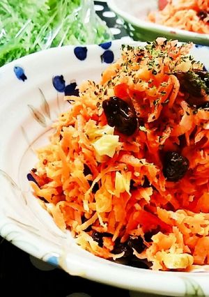食卓彩る♪簡単にんじんのサラダ☆-レシピのメイン写真