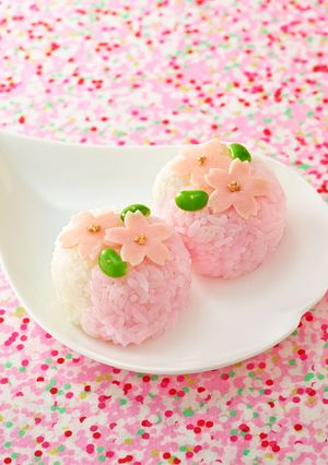 お花見に♪桜満開おにぎり-レシピのメイン写真