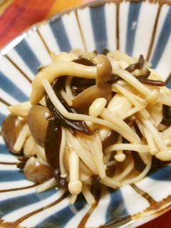 きのこのバター炒め*塩昆布風味*-レシピのメイン写真