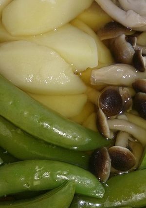 春の煮物・新じゃが×さやえんどう-レシピのメイン写真