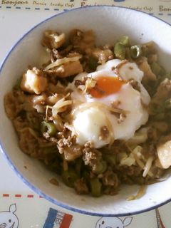 温玉そぼろ丼-レシピのメイン写真