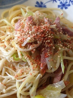 簡単パスタ☆葱とエノキの和風スーブ-レシピのメイン写真