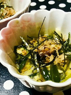 荀を味わう♪新鮮生めかぶの山海とろろ★-レシピのメイン写真