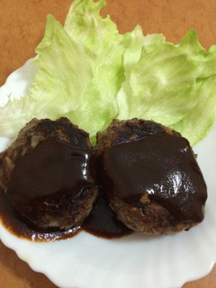 お麩でふんわりハンバーグ-レシピのメイン写真