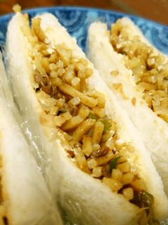 お弁当にも♪焼きそばサンド-レシピのメイン写真