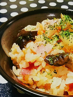 驚愕!丸ごとトマトの炊き込みご飯♪-レシピのメイン写真