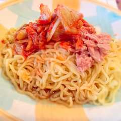 รูปของ ツナキムチ冷やし中華