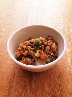 ひき肉とやさいの丼♪-レシピのメイン写真