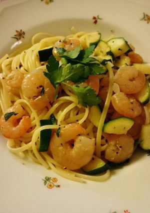 海老とズッキーニとトマトのクリームパスタ-レシピのメイン写真