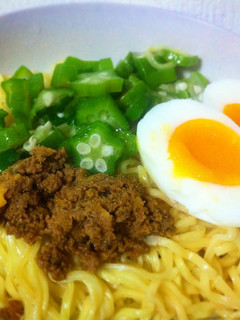 マルちゃん正麺 冷し中華/肉味噌アレンジ-レシピのメイン写真