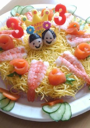 誕生日にもひな祭りにも♪お寿司ケーキ-レシピのメイン写真