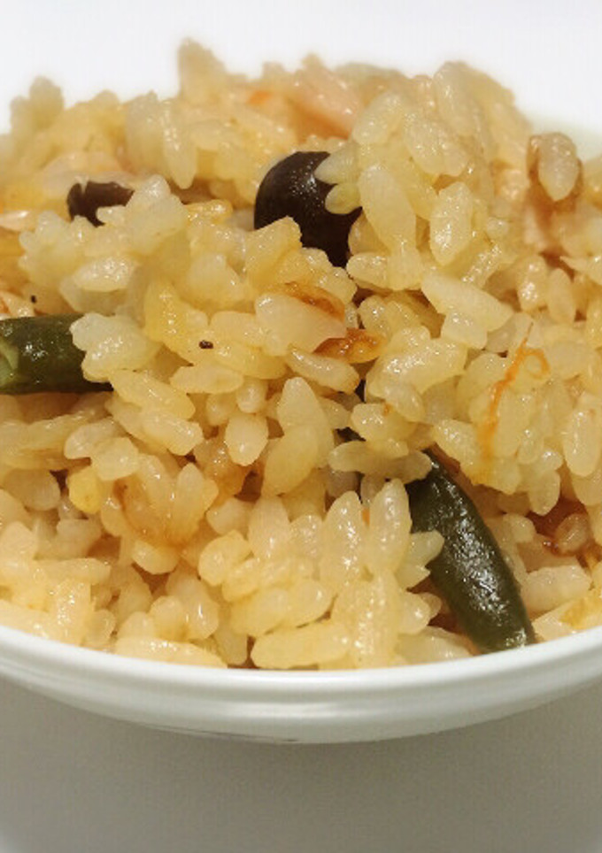 【簡単】洋風トマトの炊き込み御飯-レシピのメイン写真