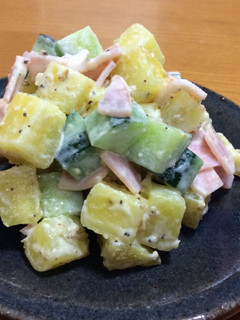 豚しょうが焼にピッタシ☆紅はるかのサラダ-レシピのメイン写真