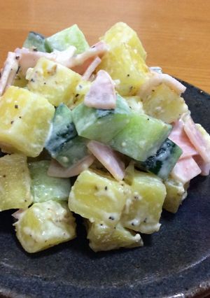 豚しょうが焼にピッタシ☆紅はるかのサラダ-レシピのメイン写真