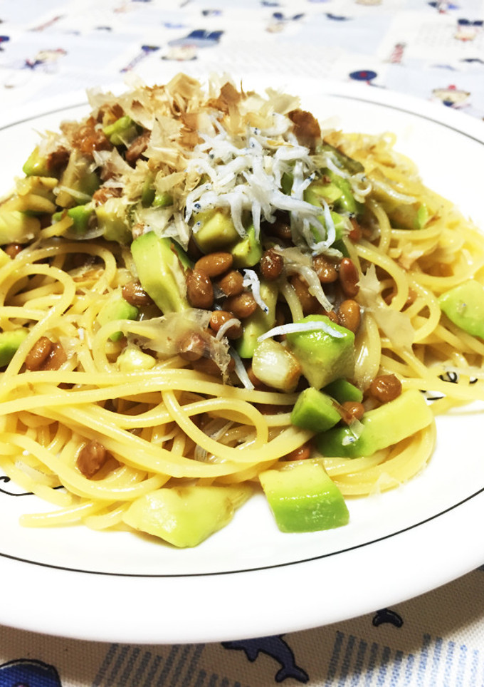 納豆とアボカドの和風スパゲティ-レシピのメイン写真