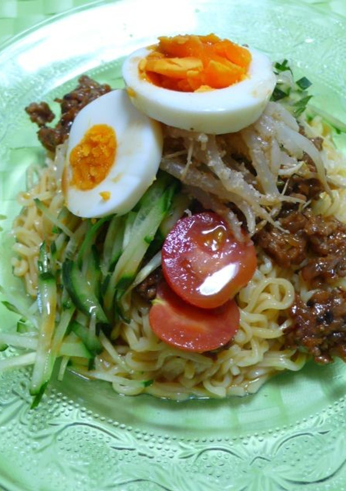 肉みそと豆乳ごまだれの冷やし中華-レシピのメイン写真