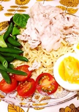 ﾏﾙちゃん正麺＊らーめんサラダ-レシピのメイン写真