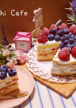 定番♡ベリーなデコレーションケーキ♪-レシピのメイン写真