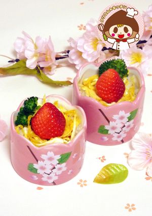子供が喜ぶ☆いちごのちらし寿司-レシピのメイン写真