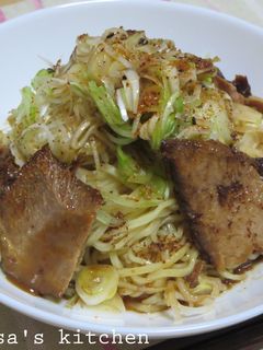 マルちゃん正麺*葱と焼豚のピリ辛冷やし麺-レシピのメイン写真