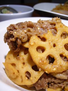 ■牛肉とれんこんのゴマ炒め■-レシピのメイン写真
