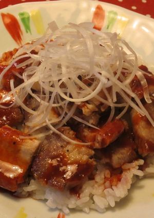 韓国風ピリ辛豚丼-レシピのメイン写真