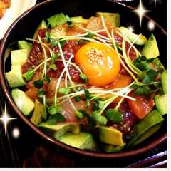 รูปของ 簡単！おしゃれ漬け丼