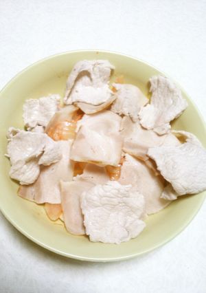玉ねぎキムチベーコン豚肉サラダ-レシピのメイン写真