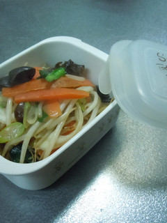 野菜満載やきそば弁当!-レシピのメイン写真