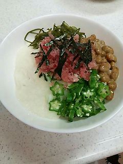 ネバネバ丼で栄養満点-レシピのメイン写真