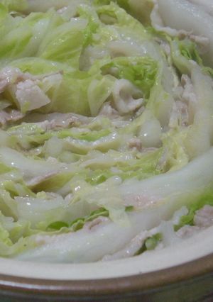 簡単　白菜と豚バラ肉の鍋！-レシピのメイン写真