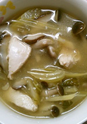 セロリ　鶏肉　椎茸　しめじの　塩煮込み！-レシピのメイン写真