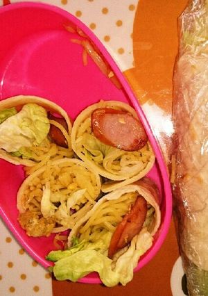 焼きそばラップ-レシピのメイン写真