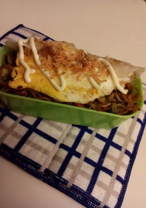 ギョーザの皮で、広島風お好み焼き弁当-レシピのメイン写真