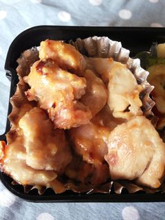 お弁当に♪簡単!鶏モモ肉の味噌マヨ焼き♡-レシピのメイン写真