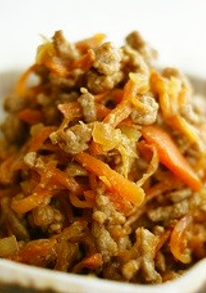油不使用！　人参とひき肉の味噌炒め-レシピのメイン写真